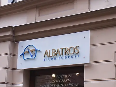 Kaseton ALBATROS nad wejściem