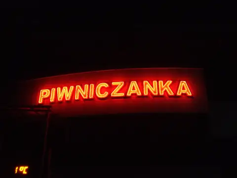 Neon PIWNICZANKA