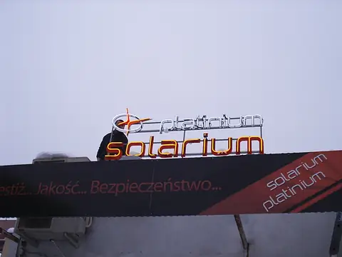 Litery Solarium na dachu